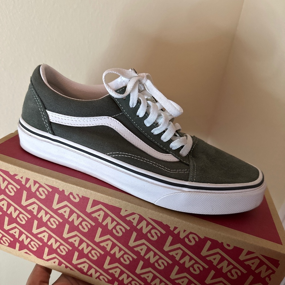 green vans sneakers